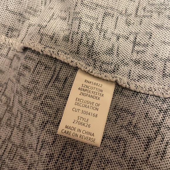 Max Studio White and Black Cardigan - Picture 5 of 5